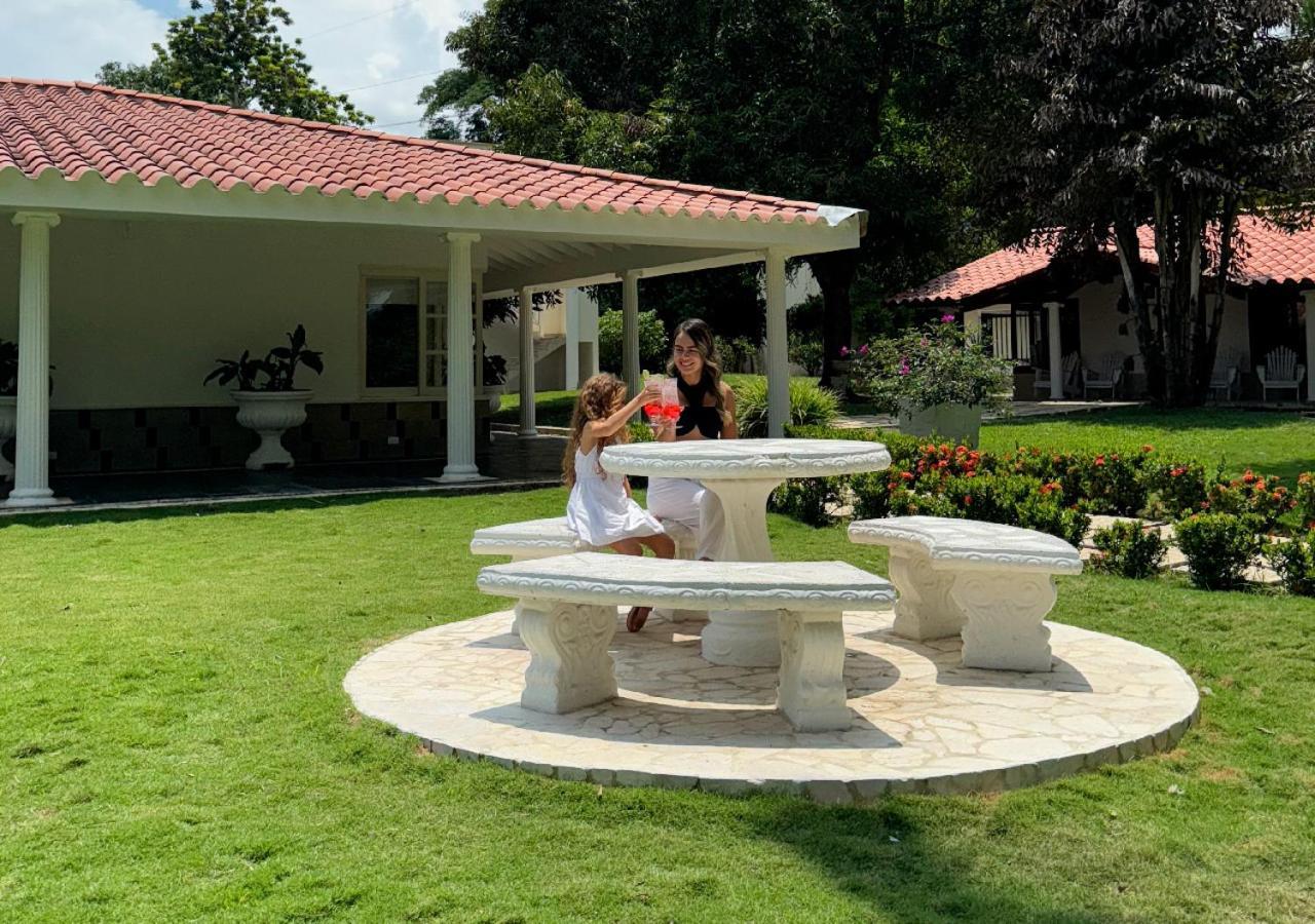 Hotel Santafe Natura - Santafe De Antiquia